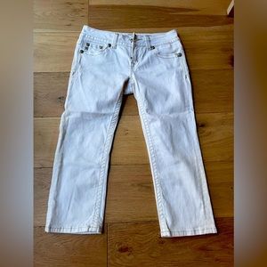 Miss Me Capris Jeans 🤍 Size 27